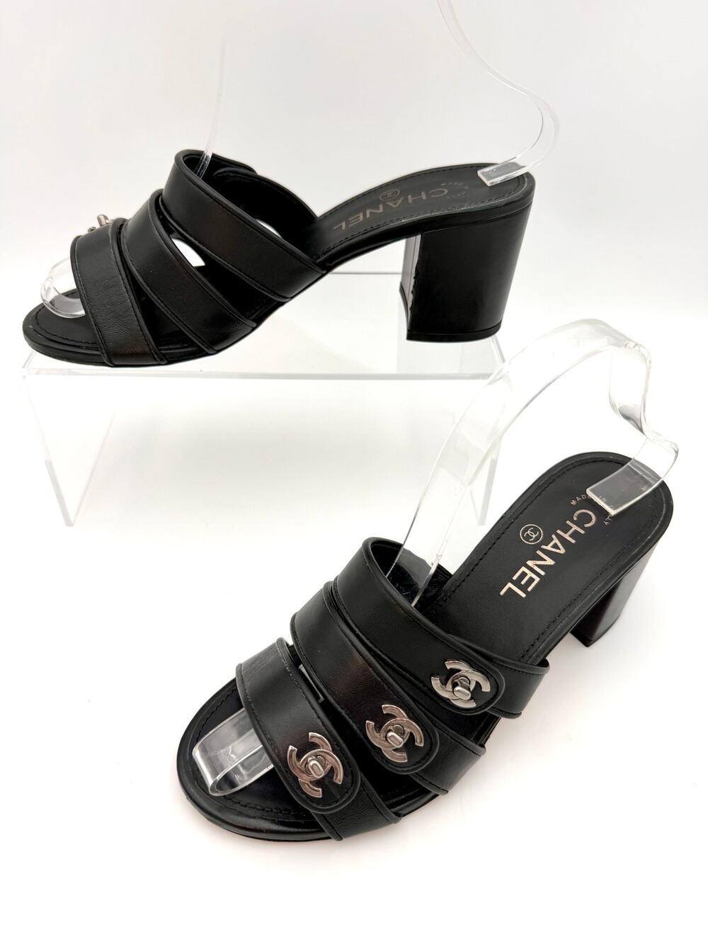 Chanel 19P Black Leather Turnlock CC Logo Mule Strap Slide Sandal Size 38 / 8